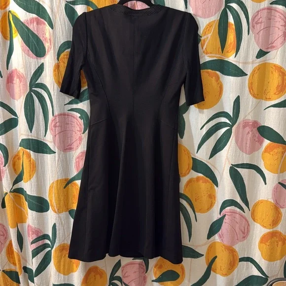 Elie Tahari black faux leather trim zip front short sleeved midi dress Size 4 - Picture 5 of 9